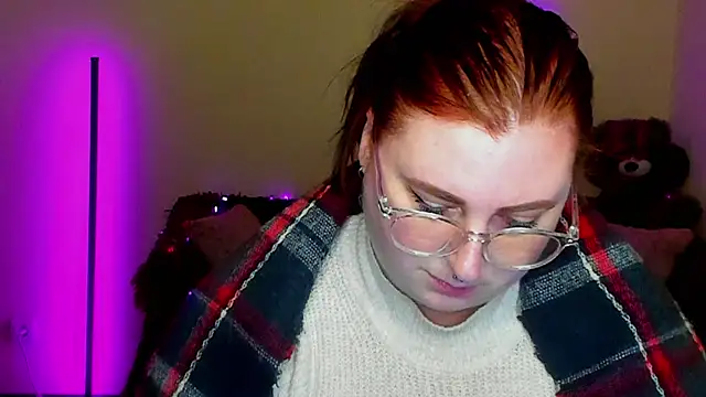 Alicia_love00 webcam