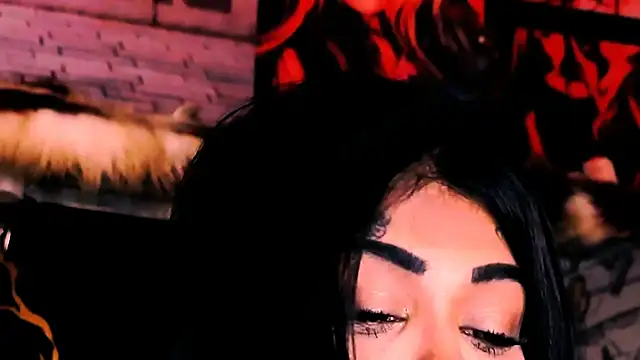 indian_dreamgirl webcam