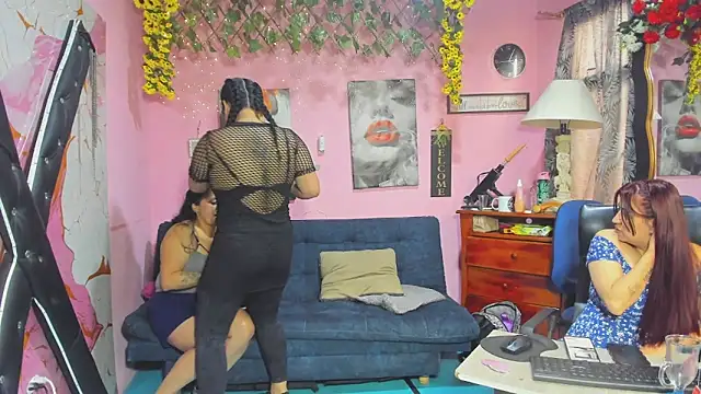 lesbiancuple webcam