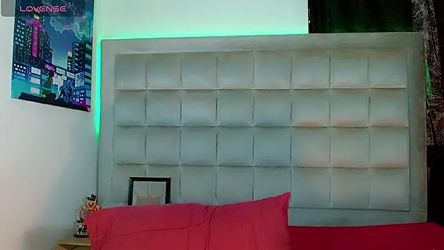 AmazingMistressNathy webcam