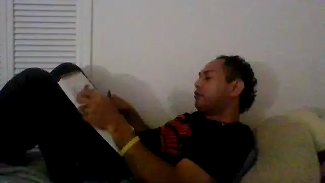 xjjripppx - XjjripppX's free webcam - UK Sex Cams