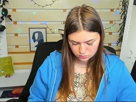 Josephine_Kiss webcam