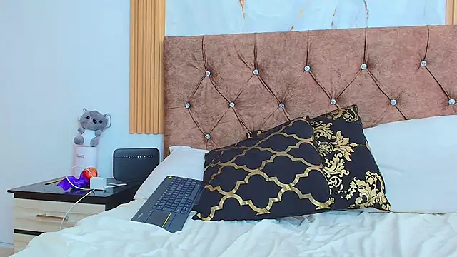 samantha__cruz webcam