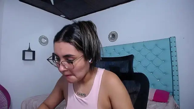 kathe-mills235 webcam