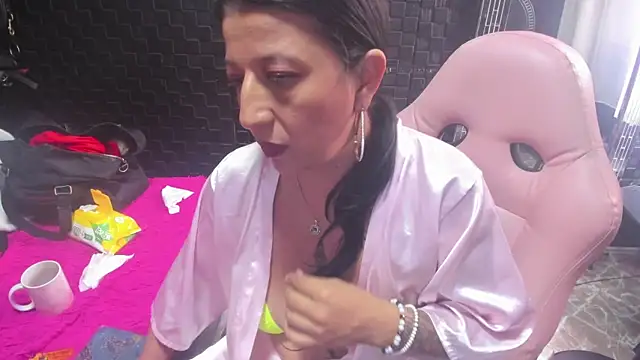 mature_sexi40 webcam