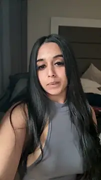 LilMisIndianx live sex cam