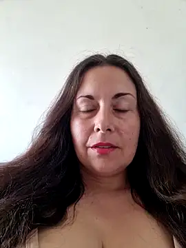 seliealmio - SelieAlMio's free webcam - UK Sex Cams