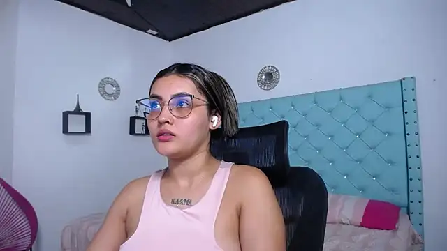 kathe-mills235 webcam