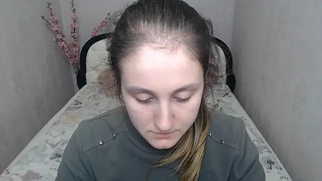 Holliy_Cooper webcam