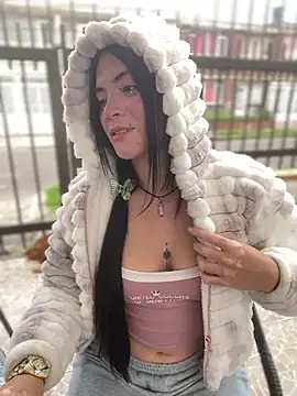 PamelaJonsom_ webcam