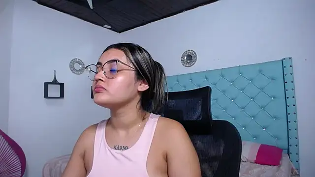 kathe-mills235 webcam