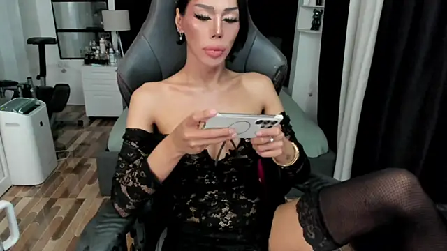 Forever_MissCandace webcam