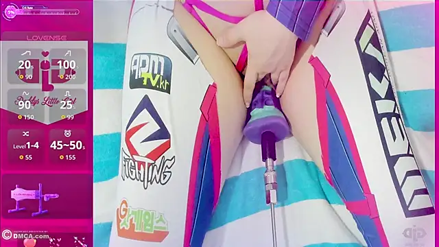 DaddysLittleGirl01 webcam