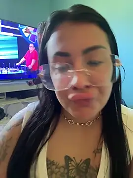 MelissathequeenOff webcam