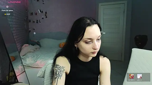 LuxuryLoverss webcam