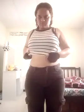 antonelared18 webcam