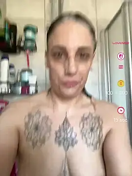 Itsivybelle_filthymilfuk webcam