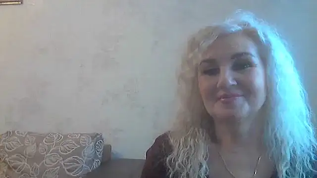 LadySexyBlond webcam
