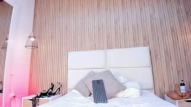 rachell_queen_ webcam