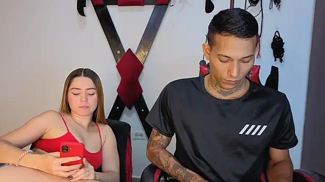 Hana_and_Zeta2026 webcam