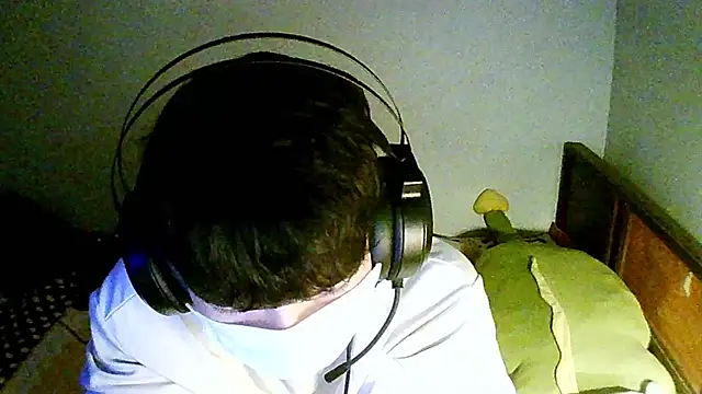 kangc369 (M young) - Wank + cum - thu dam!