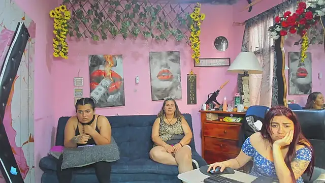 lesbiancuple webcam