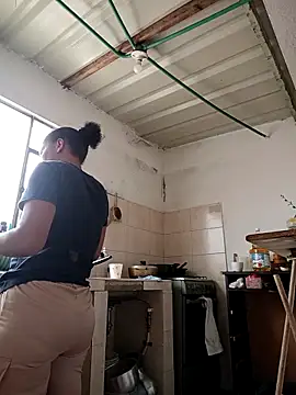 Bigassmommy_x webcam