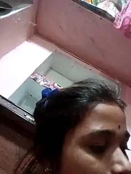 Webcam Model (Deepjakolirr)  is live.Free join now!