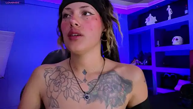 _sharlotte777 webcam