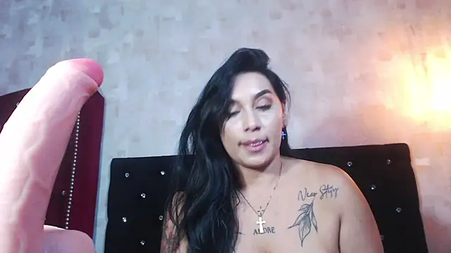 Milf_NaomiBraunx webcam