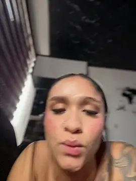 Isabella-Teen webcam