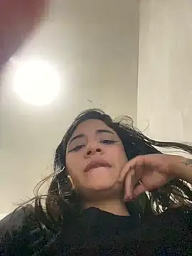 mysteriousgirl20 webcam