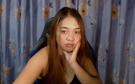urlover_mae26 webcam