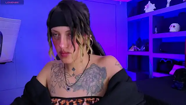 _sharlotte777 webcam