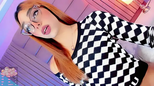 Camille_deluxe webcam