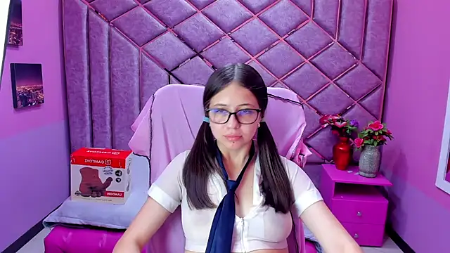 sarah_sweett_ webcam