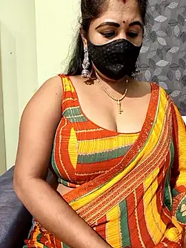 Webcam Model (Poly_bhabi)  is live.Free join now!