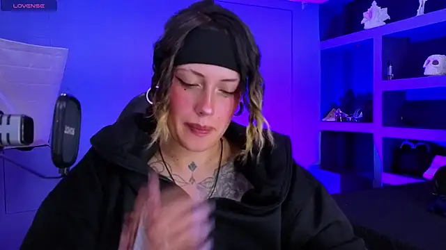 _sharlotte777 webcam