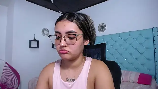 kathe-mills235 webcam