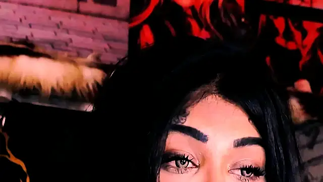 indian_dreamgirl webcam