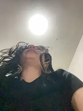 mysteriousgirl20 webcam