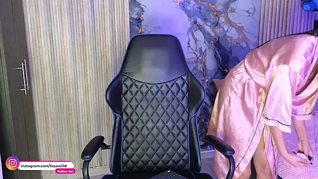 LissaWiild webcam