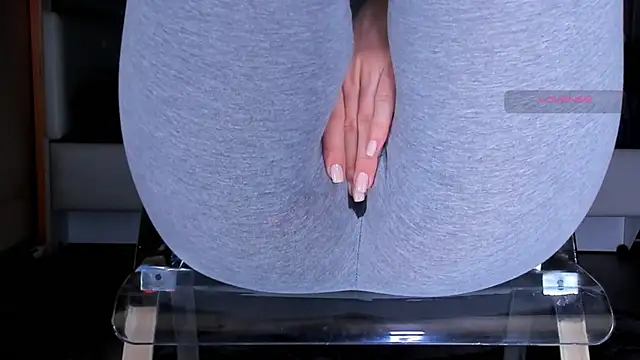 Cameltoe_squirt_inPants webcam