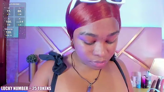 SophieSinclair webcam