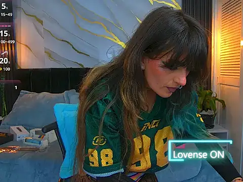 Dark_Dominika webcam