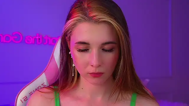 VanessaCelesti webcam