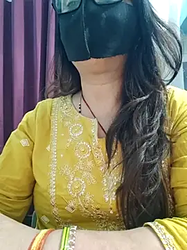 Aishwaryaa_69 webcam