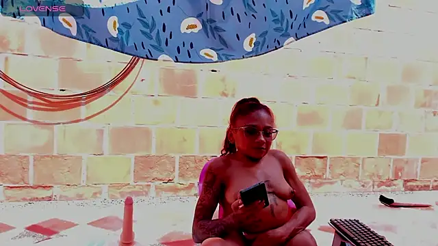 Lauren_Hills069 webcam