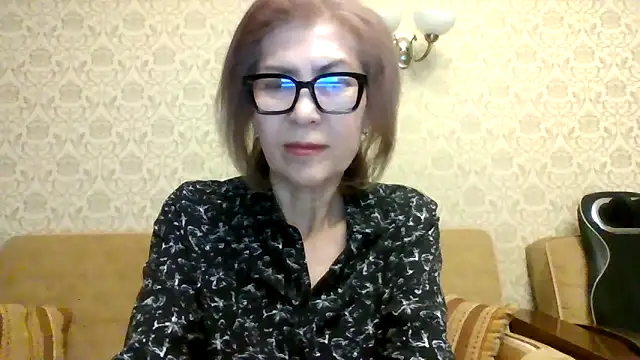 Elegant00Lady webcam