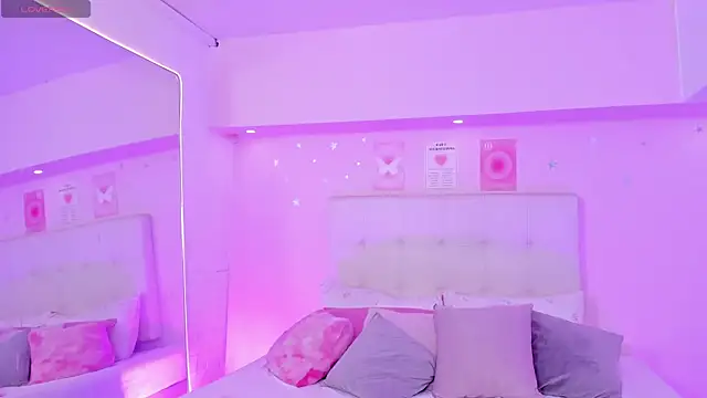 ScarlettDreamss7 webcam